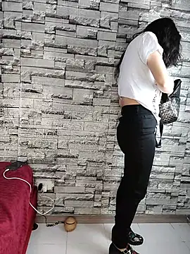 Snapshot of eva_delight_ chatting on May 2026 12:13:02 PM eva delight online show from May 2026 12:13:02 PM