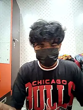 Snapshot of kriZ08 chatting on January 2026 09:47:01 AM kriZ08 online show from January 2026 09:47:01 AM