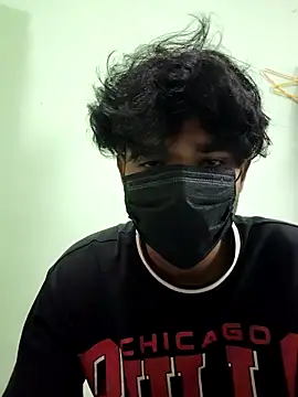 Snapshot of kriZ08 chatting on February 2026 05:15:01 AM kriZ08 online show from February 2026 05:15:01 AM