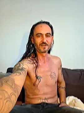 Snapshot of Hottlatin28 chatting on October 2025 02:34:01 PM Hottlatin28 online show from October 2025 02:34:01 PM