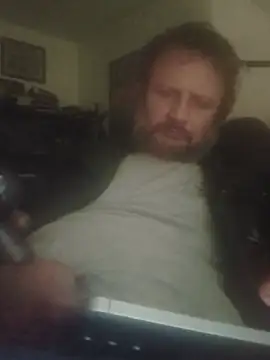 Snapshot of Fuckboyguyman chatting on June 2026 03:33:01 AM Fuckboyguyman online show from June 2026 03:33:01 AM