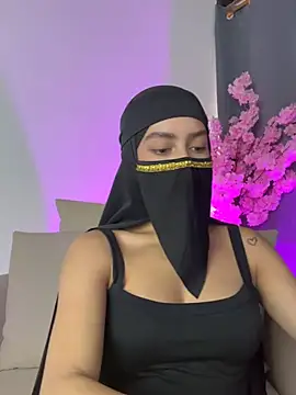 shaima   online show from April 2026 09:04:02 PM