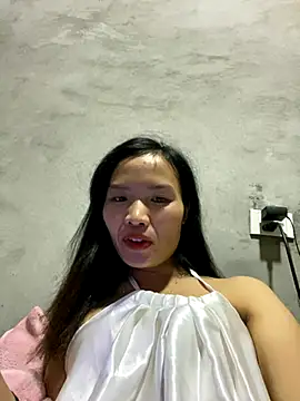 Yunzang online show from December 2025 03:11:01 AM