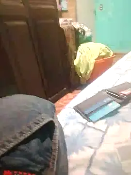 Snapshot of crazyyela chatting on October 2025 03:47:02 AM crazyyela online show from October 2025 03:47:02 AM