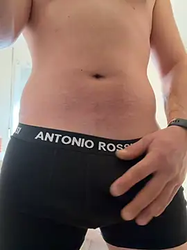 Snapshot of davi73d chatting on February 2026 09:17:01 AM davi73d online show from February 2026 09:17:01 AM