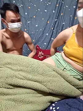 Phoena-a online show from December 2025 12:32:01 PM