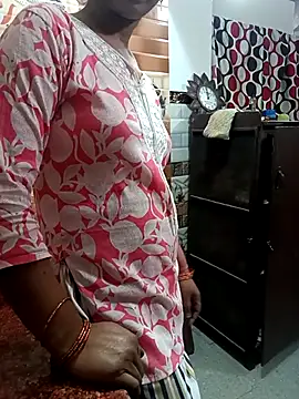 Snapshot of Janvi_kapor chatting on October 2025 06:26:02 AM Janvi kapor online show from October 2025 06:26:02 AM