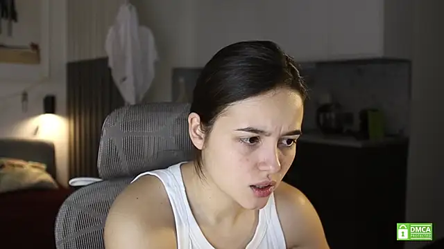 Snapshot of amelie_shine chatting on November 2025 11:34:02 AM amelie shine online show from November 2025 11:34:02 AM