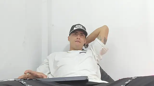 harold 777 online show from October 2025 11:05:02 PM