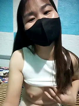 Donatella28 online show from November 2025 04:42:01 PM