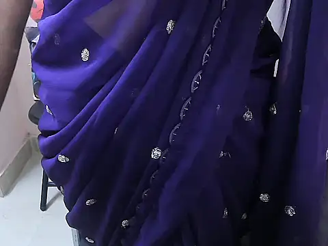 lo e shreya online show from November 2025 04:48:01 AM