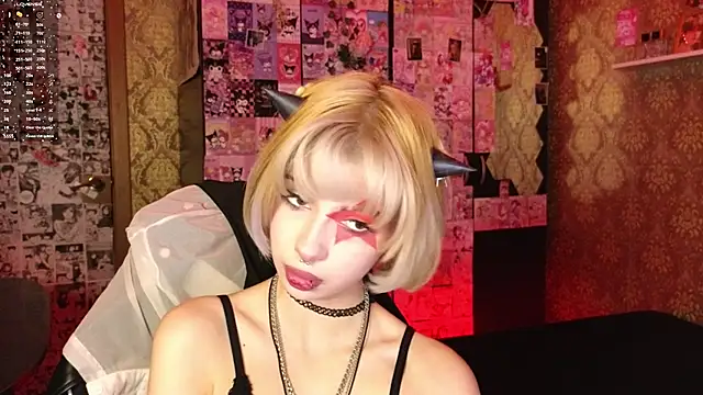 MissMorganMoon online show from February 2026 11:03:02 PM