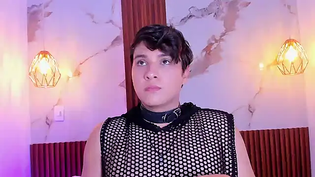 Snapshot of SamLopez1 chatting on November 2025 03:23:02 AM SamLopez1 online show from November 2025 03:23:02 AM