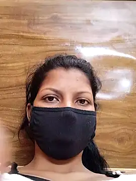 Snapshot of Lisa_Bhabhi chatting on October 2025 12:28:01 PM Lisa Bhabhi online show from October 2025 12:28:01 PM