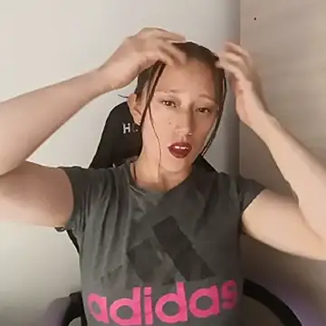 Snapshot of Sunshine_e chatting on November 2025 02:28:01 PM Sunshine e online show from November 2025 02:28:01 PM