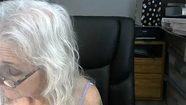 JoleneDelacroix online show from December 2025 04:18:02 AM