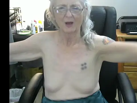 JoleneDelacroix online show from December 2025 04:52:02 AM