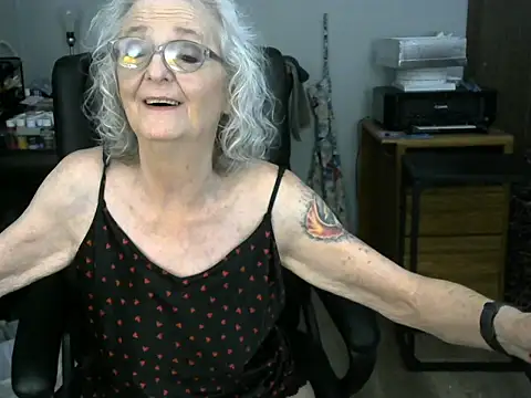 JoleneDelacroix online show from January 2026 04:11:01 PM