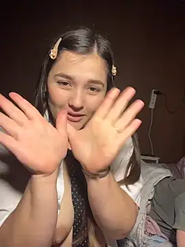 angietubebe online show from November 2025 02:13:02 AM