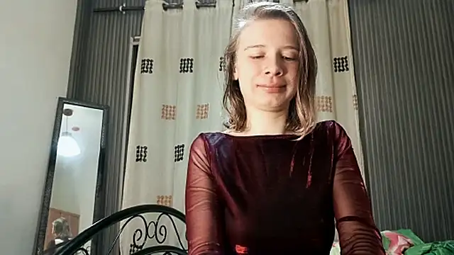 MargaretFairy online show from October 2025 06:03:02 PM