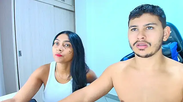 sophia and alex online show from October 2025 12:13:01 AM