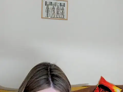 LinaBey online show from February 2026 06:18:01 PM