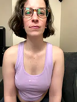 CreamedKitten online show from December 2025 04:36:01 PM