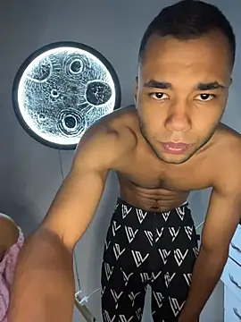 Hot2gether69 online show from November 2025 09:14:02 PM