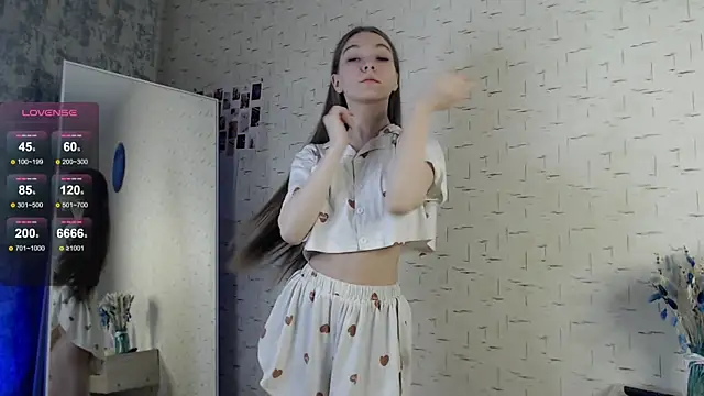 Snapshot of miragge_ chatting on November 2025 01:08:01 AM miragge online show from November 2025 01:08:01 AM