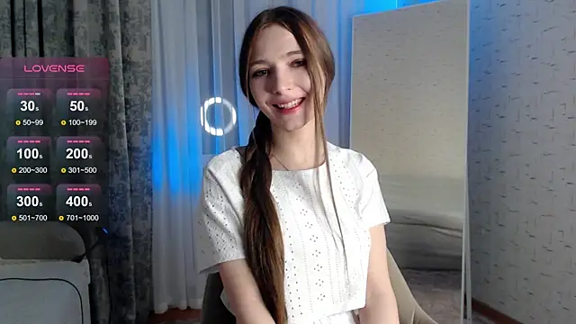 Snapshot of miragge_ chatting on December 2025 09:30:01 PM miragge online show from December 2025 09:30:01 PM