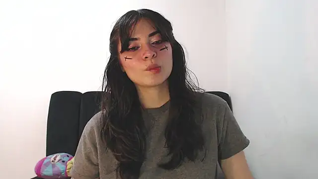 Annagoth  online show from June 2026 04:39:02 AM