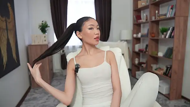 Snapshot of OnieClose chatting on December 2025 08:07:02 AM OnieClose online show from December 2025 08:07:02 AM