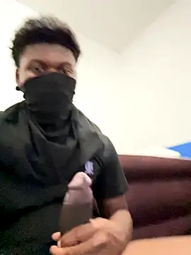 Snapshot of MetalFable chatting on October 2025 11:42:02 PM MetalFable online show from October 2025 11:42:02 PM