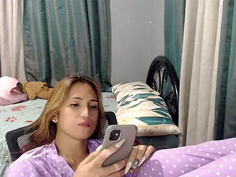 Snapshot of prettysam9 chatting on July 2026 06:10:01 PM prettysam9 online show from July 2026 06:10:01 PM