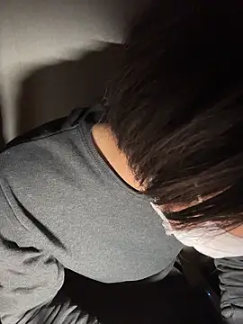 Tetta102 online show from January 2026 01:15:01 PM