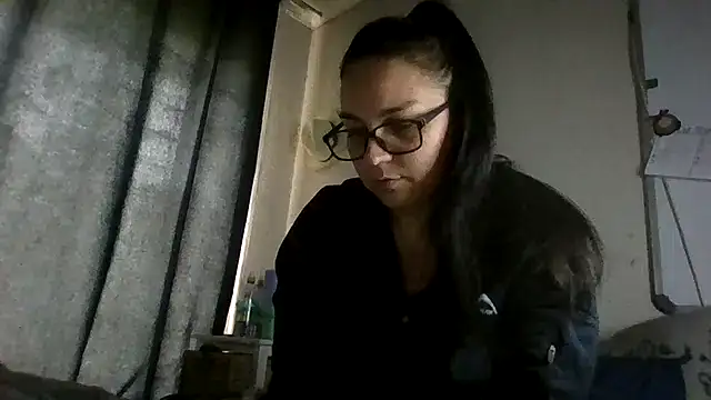 Snapshot of lilMissMarli chatting on March 2026 08:10:02 AM lilMissMarli online show from March 2026 08:10:02 AM