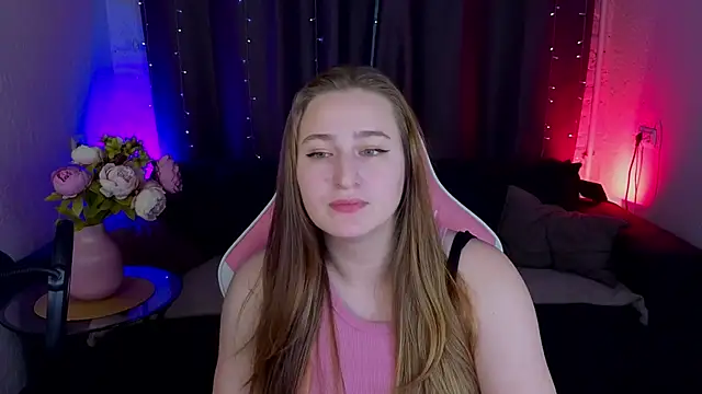 Sofi Mell online show from October 2025 12:28:02 PM