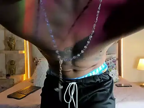 Snapshot of Andrew_Haalls chatting on October 2025 04:22:01 PM Andrew Haalls online show from October 2025 04:22:01 PM