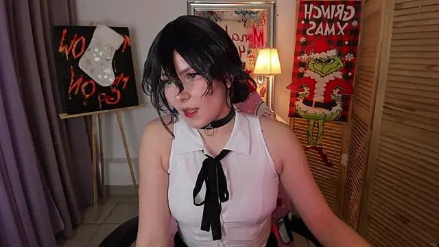 Snapshot of gracieave chatting on December 2025 01:14:02 AM gracieave online show from December 2025 01:14:02 AM