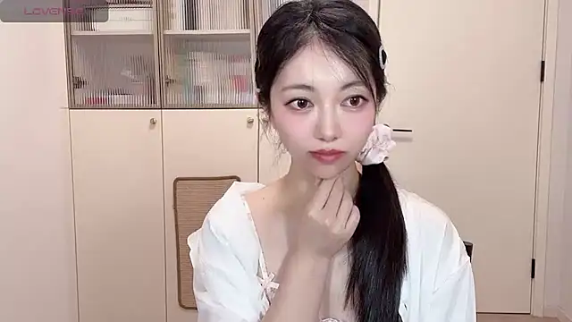 Snapshot of Lanlan-169 chatting on November 2025 07:44:02 AM Lanlan-169 online show from November 2025 07:44:02 AM