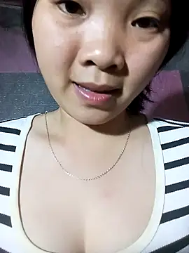 Snapshot of Lovebaby-love chatting on December 2025 02:33:01 PM Lovebaby-love online show from December 2025 02:33:01 PM