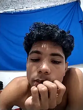 Alex Sweeting online show from April 2026 09:45:02 PM