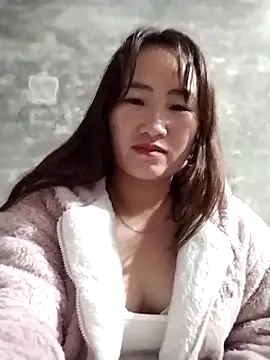 emini-xx online show from December 2025 02:33:01 PM