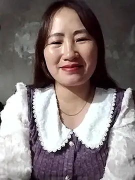 emini-xx online show from January 2026 01:16:02 PM