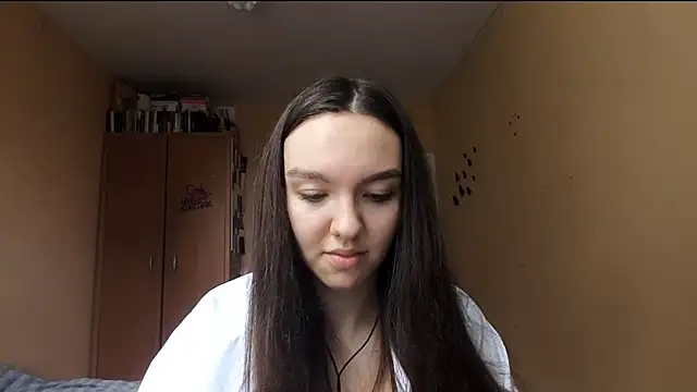 Kimixoo online show from November 2025 10:58:01 AM