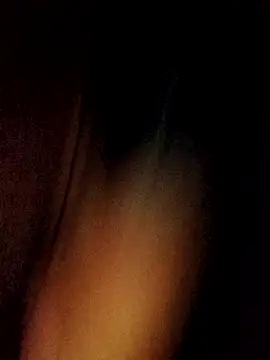 bella-la online show from November 2025 11:15:01 PM