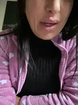 Snapshot of 4clarissa chatting on December 2025 08:40:02 AM 4clarissa online show from December 2025 08:40:02 AM