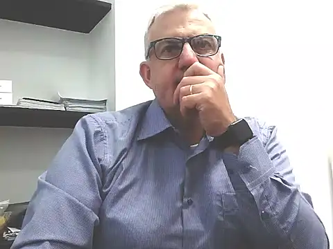 Snapshot of Diegoriv71 chatting on October 2025 01:26:02 PM Diegoriv71 online show from October 2025 01:26:02 PM