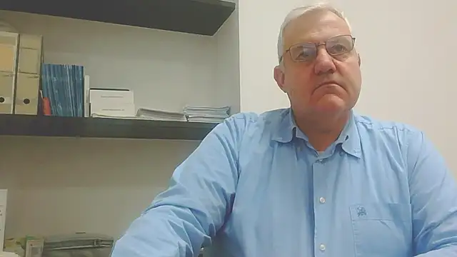 Snapshot of Diegoriv71 chatting on January 2026 11:58:01 AM Diegoriv71 online show from January 2026 11:58:01 AM