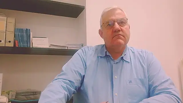 Snapshot of Diegoriv71 chatting on February 2026 01:38:02 PM Diegoriv71 online show from February 2026 01:38:02 PM